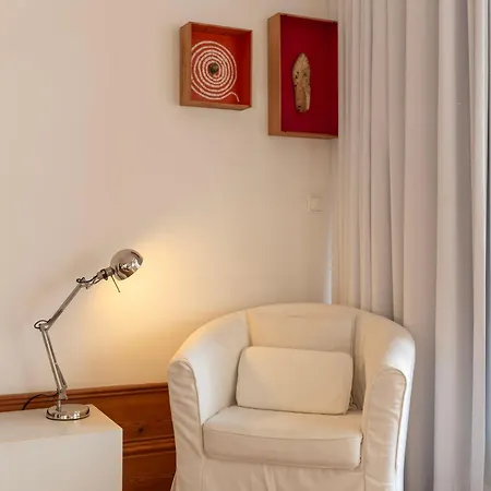 Fontainhas Flat: Balcony & Parking Apartment Porto Exterior photo