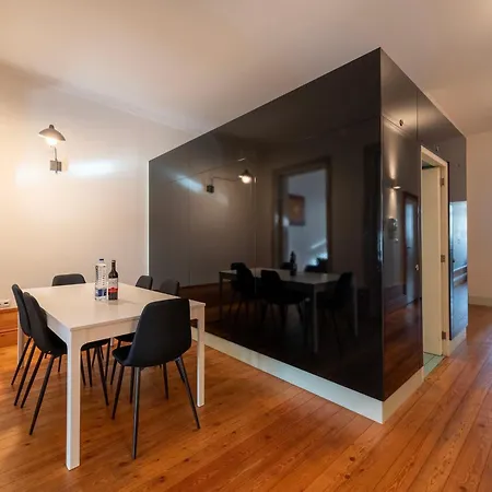 Fontainhas Flat: Balcony & Parking Apartment Porto Exterior photo