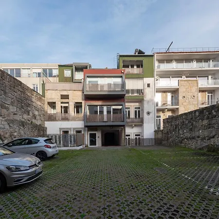 Fontainhas Flat: Balcony & Parking Apartment Porto Exterior photo